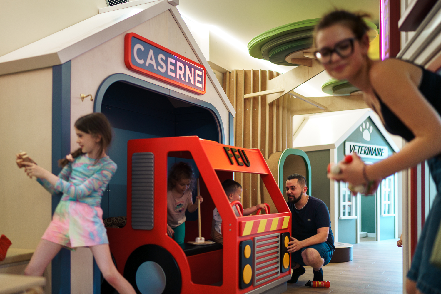 jeux pour enfants chill & kids lieu de vie à crolles pour les parents et enfants